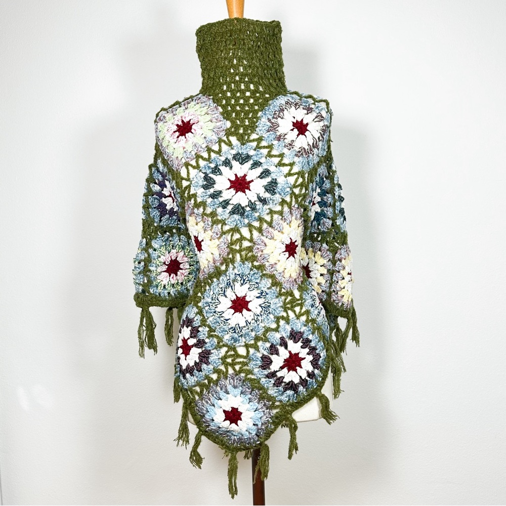 Boho Patchwork Crocket Poncho NWOT One Size